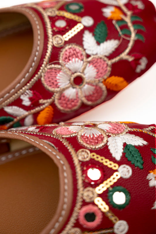 Dusky Maroon Embroidered Khussa (Cushioned)
